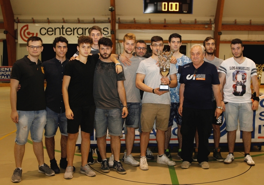 Sporting San Pietro in Casale finali calcio a 5 maschile 16 17